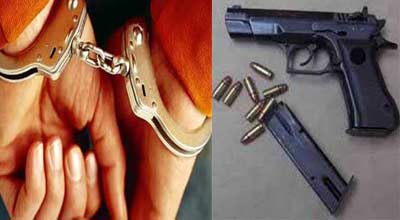 অবৈধ অস্ত্র ও গুলি সহ অস্ত্র ব্যবসায়ী আটক।।