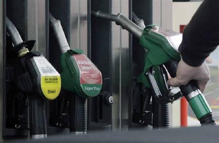 আগামি ২২ ফেব্রুয়ারি থেকে চট্টগ্রামে ট্যাংকলরির লাগাতার ধর্মঘট ।।