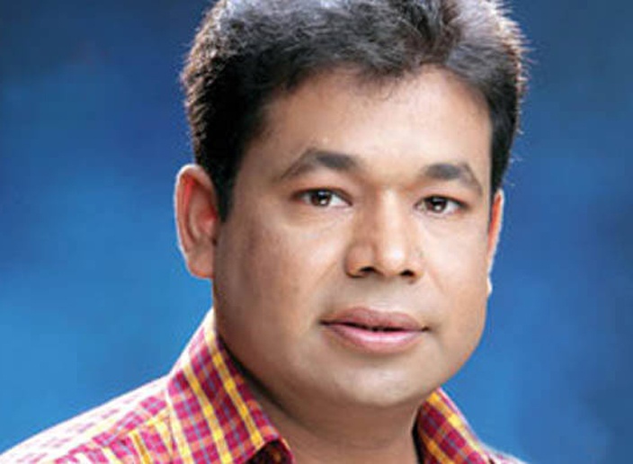 বিএনপি'র মনোনয়ন প্রত্যাশি জনপ্রিয় কণ্ঠশিল্পী মনির খান ব্যস্ত সময় পার করছেন।।