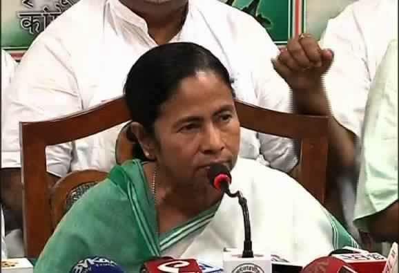 পশ্চিমবঙ্গে সাত দফা ভোট নিয়ে ক্ষুব্ধ মুখ্যমন্ত্রী মমতা, বললেন বাংলার সঙ্গে বিমাতাসুলভ আচরণ হচ্ছে।।