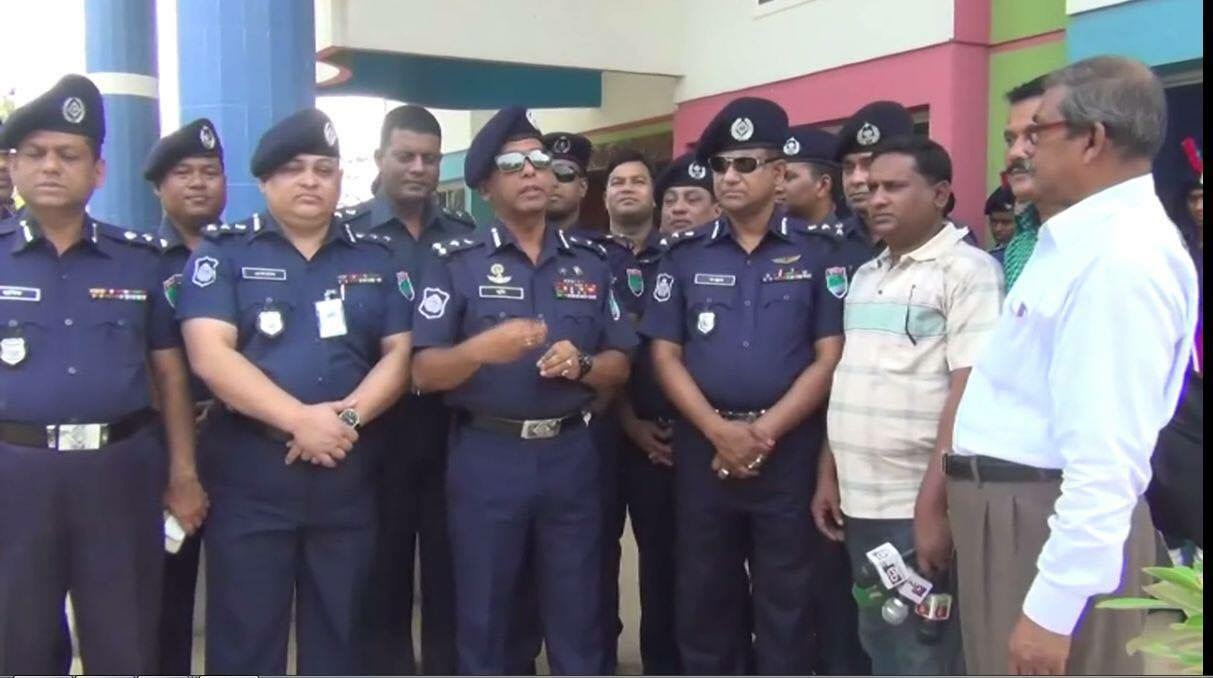 নির্বাচন পূর্ব আচরণবিধি লংঘনের কোন ঘটনাকে বরদাস্ত করা হবে না : ডিআইজি মনিরুজ্জামান ।।