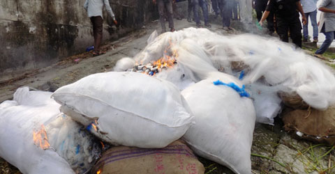 মুন্সীগঞ্জে ৩০ লাখ মিটার কারেন্ট জাল জব্দ র‍্যাব ।।
