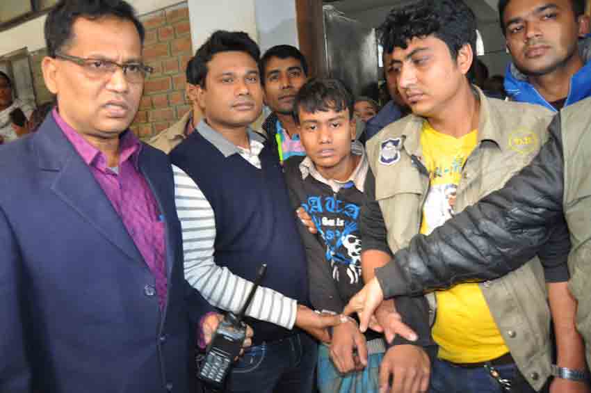 নারায়ণগঞ্জ শহরের আলোচিত পাঁচ খুনের মামলা ।। ভাগ্নে মাহফুজের বিরুদ্ধে চার্জশীট দাখিল....