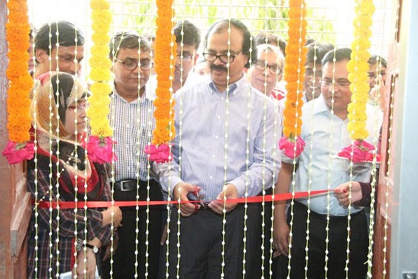 জবিতে রসায়ন বিভাগের নতুন ল্যাব উদ্বোধন করলেন উপাচার্য অধ্যাপক ড. মীজানুর রহমান ।।