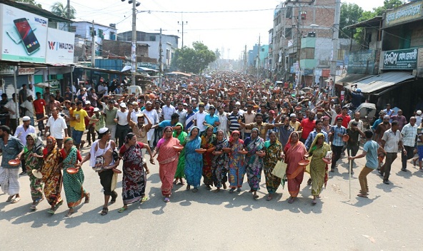 ভাত দেন প্রধানমন্ত্রী না হইলে সংবিধান খাব ।।