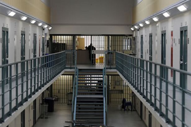 যৌন নির্যাতন, শ্রমিকের সঙ্গে ক্রীতদাসের মতো আচরণ করায় স্কটল্যান্ডে বাংলাদেশীর কারাদণ্ড ।।