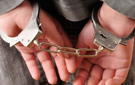 প্রশ্নপত্র ফাঁসের অভিযোগে শিক্ষকে গ্রেফতার করলো পুলিশ।।