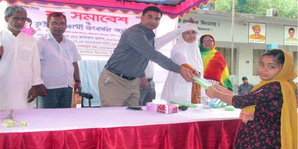 দিনাজপুরে কৃতি শিক্ষার্থীদের সংবর্ধনা ও মা সমাবেশ অনুষ্ঠিত হয়েছে।।