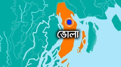 বাগদা রেণু শিকারের অপরাধে ৪ জেলের কারাদণ্ড ।।