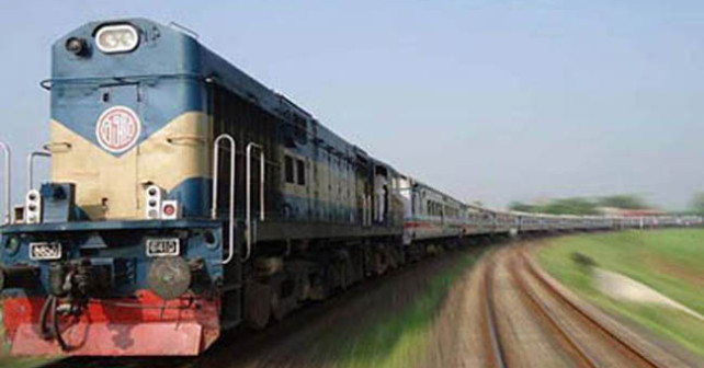 বেনাপোল-খুলনা রুটে ট্রেন চলাচল স্বাভাবিক  ।।