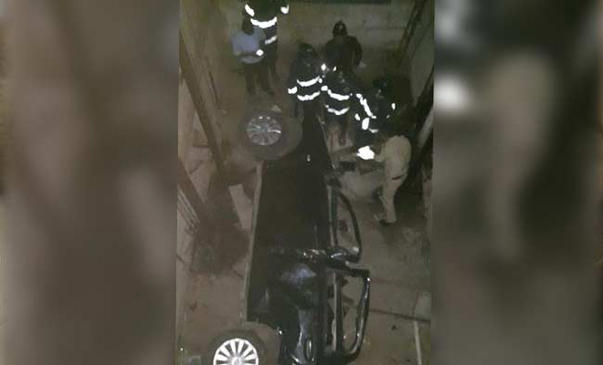 ভারতে গাড়ি নিয়ে লিফটে পড়ে নিহত ২ ।।