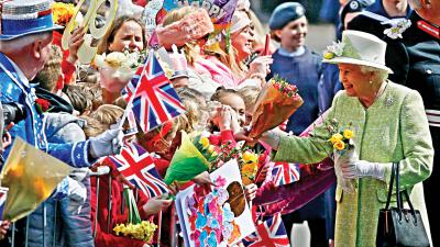 রানি এলিজাবেথের জন্মদিনে বর্ণাঢ্য পালন ।।
