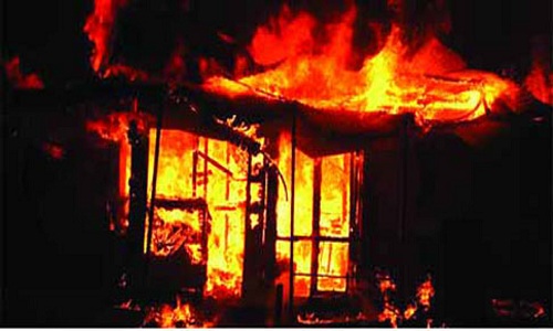 সিএফসি রেস্টুরেন্টে অগ্নিকাণ্ড ।।