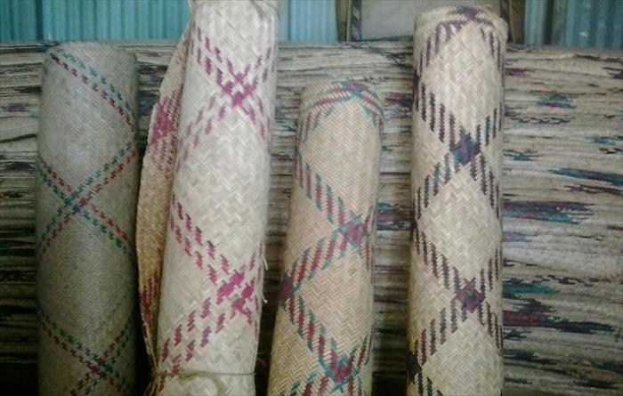 দেশজুড়ে সমাদৃত ঝালকাঠির শীতলপাটি ।।