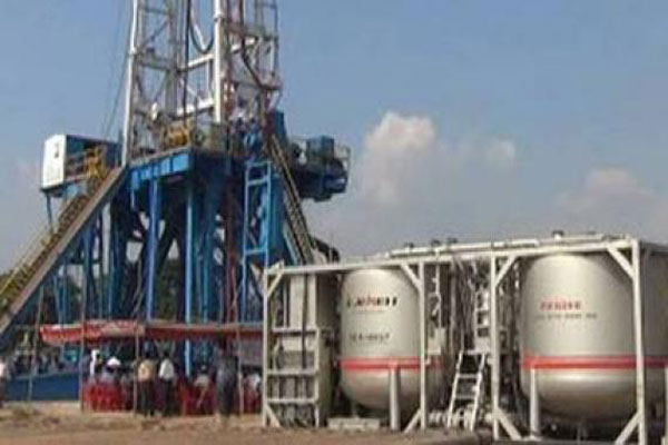 ২০১৭ সালের ডিসেম্বর পর্যন্ত বাণিজ্যিকে গ্যাস সংযোগ নয় ।। বাণিজ্য সচিব