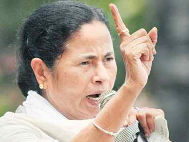 ক্ষিপ্ত মমতা! দেখে নেওয়ার হুমকি দিলেন পুলিশকে ।। কমিশনকে ব্যবস্থা গ্রহনের আর্জি জানালেন বিরোধীরা....