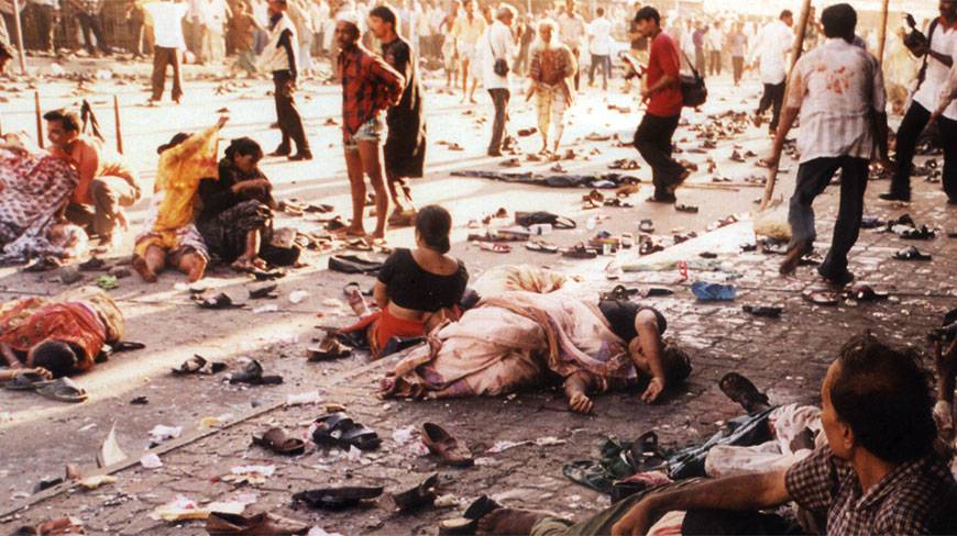 বিদেশে পলাতক একুশে আগস্ট গ্রেনেড হামলার সংশ্লিষ্ট দুই আসামিকে ফিরিয়ে আনার উদ্যোগ নিয়েছে সরকার ।।