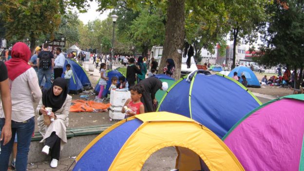 শরণার্থীদের আশ্রয় না দিলে অর্থদণ্ড ।। ইউরোপীয় কমিশনের প্রস্তাব.....
