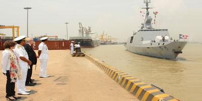 শুভেচ্ছা সফরে চট্টগ্রামে ফ্রান্স নৌবাহিনীর জাহাজ।। অংশ নেবে যৌথ সমুদ্র মহড়ায়