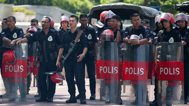 মালেয়িশয়ায় অপহৃত ৯ বাংলাদেশীকে উদ্ধার করেছে পুলিশ।।