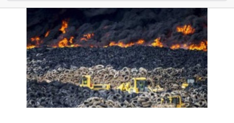 স্পেনের মাদ্রিদে অব্যহৃত বাতিল টায়ারের স্তূপে ভয়াবহ অগ্নিকাণ্ড ।। ৯ হাজার মানুষকে নিরাপদে স্থানে সরে যাওয়ার নির্দেশ