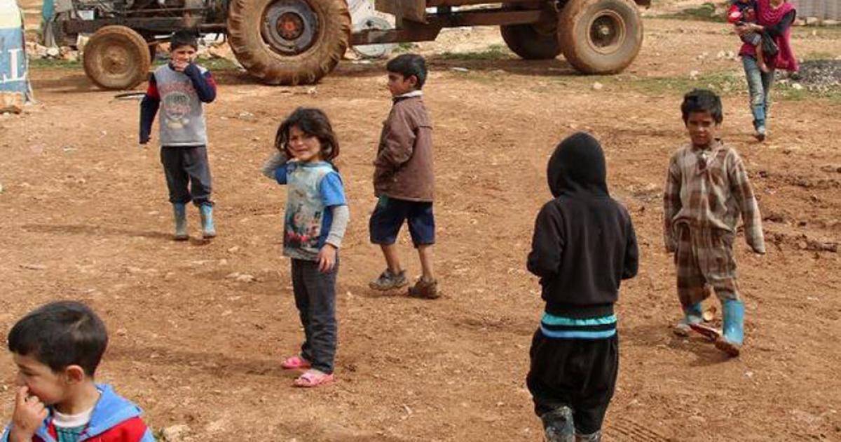 শরণার্থী শিশুদের শিক্ষা নিশ্চিত করতে এগিয়ে আসার আহ্বান।।