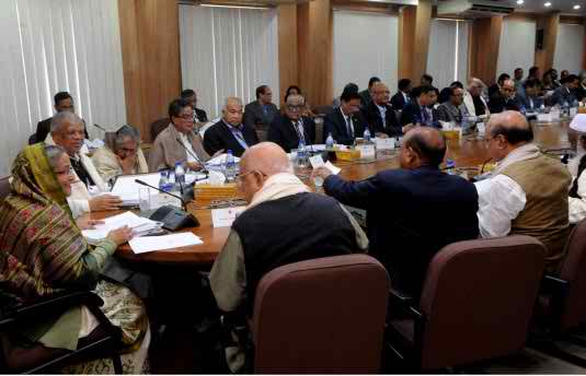 সচিবালয়ে সাপ্তাহিক কেবিনেট মিটিং বন্ধে লিগ্যাল নোটিশ…