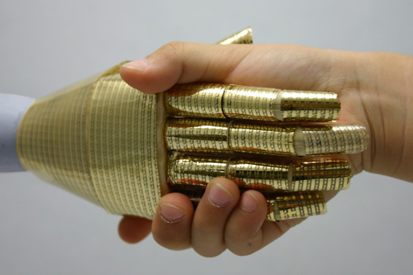 চিকিৎসাবিজ্ঞানের নতুন বিস্ময় 'ই-স্কিন'