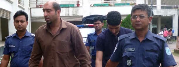 ফরিদপুরে ছিনতাইয়ের অভিযোগে দুই বিদেশি নাগরিক কারাগারে