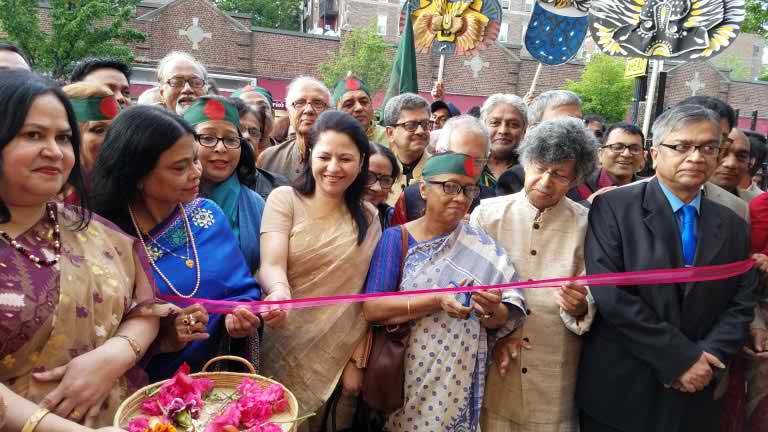 সমাপ্ত হল নিউইয়র্কের ৩ দিনব্যাপী ‘আন্তর্জাতিক বাংলা উৎসব ও বইমেলা’ ।।