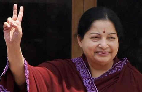 শপথ নিয়েই তামিলনাডুতে মদ বিক্রি বন্ধ ঘোষণা করলেন মুখ্যমন্ত্রী জয়ললিতা