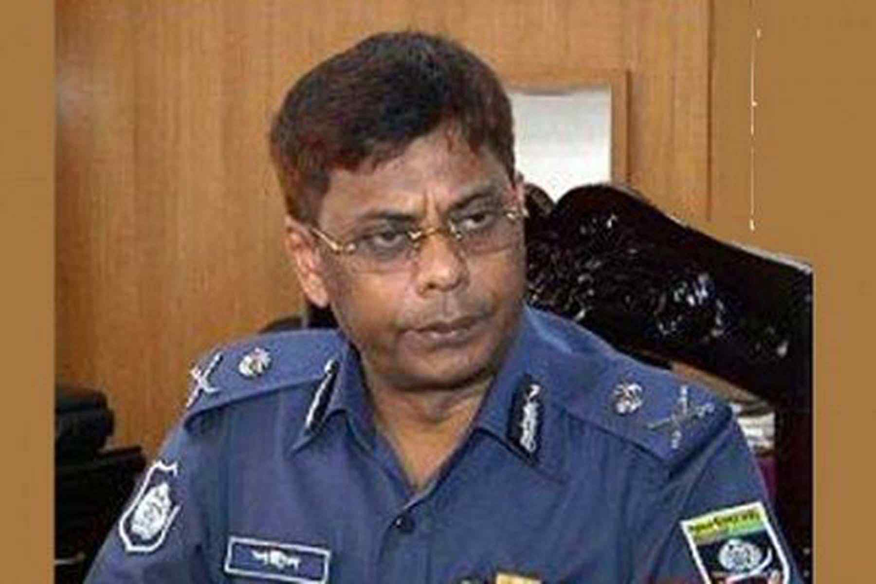 সুনির্দিষ্ট অভিযোগ ছাড়া মহাসড়কে গাড়ি তল্লাশি নয়।। আইজিপি এ কে এম শহীদুল হক