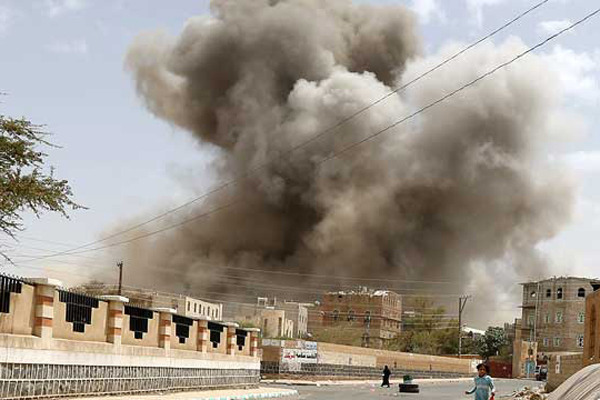 ফের ইয়েমেনে সৌদি বিমান হামলা ।।