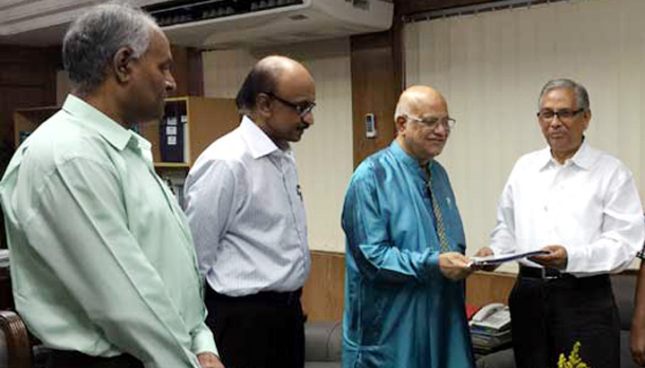 বাংলাদেশ ব্যাংকের রিজার্ভ চুরির পূর্ণাঙ্গ প্রতিবেদন এখন অর্থমন্ত্রীর হাতে...