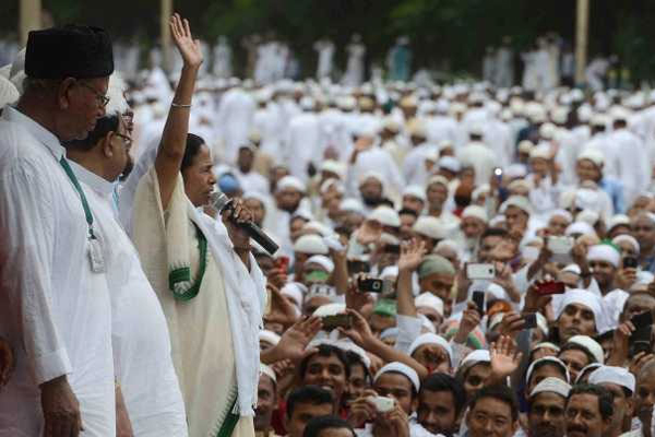 রমজানে মুখ্যমন্ত্রী মমতা ব্যানার্জির স্পেশাল প্যাকেজ ঘোষণা।।