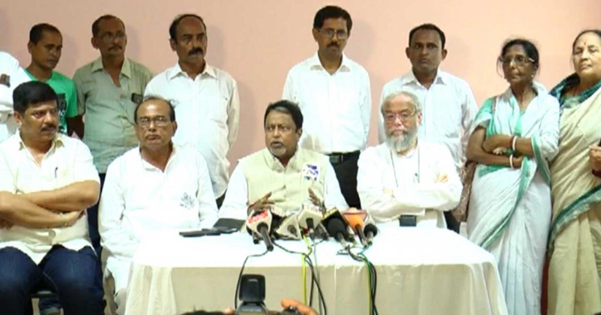 ত্রিপুরায় কংগ্রেস নেতাদের তৃণমূলের সঙ্গে যোগদানের প্রস্তুতি চলছে ।