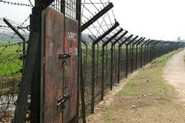 এবার চোরাকারবারি ধরতে সীমান্তে টহলে থাকবে নারী বিজিবি ।।