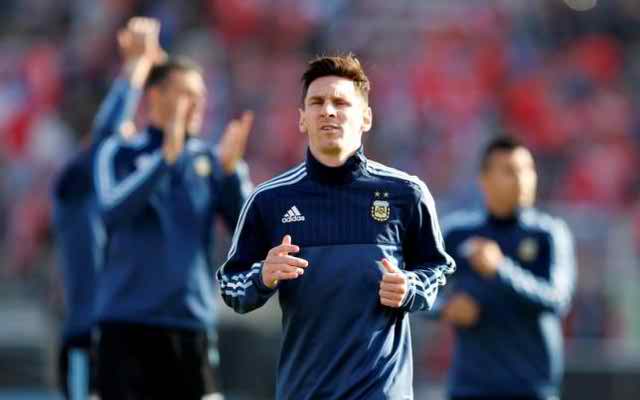 চিলি চায় কোপা আমেরিকা কাপে মেসি আর্জেন্টিনার হয়ে মাঠে নামুক ....