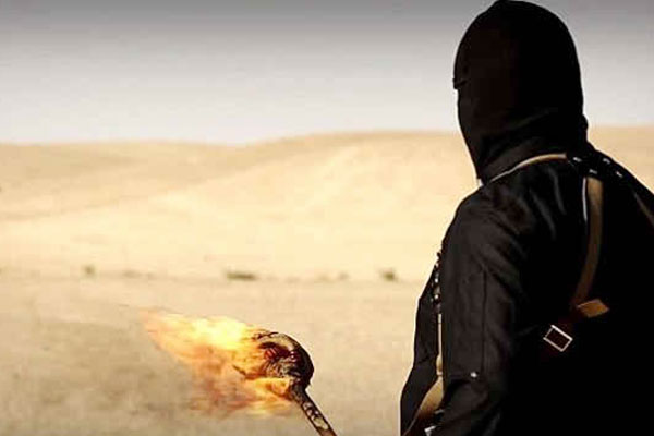 যৌনদাসী হতে রাজি না হওয়ায় ১৯ নারীকে পুড়িয়ে মারল আইএস ।।