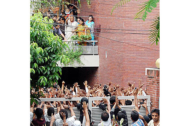 প্রধানমন্ত্রী শেখ হাসিনার কারামুক্তি দিবস আজ.....