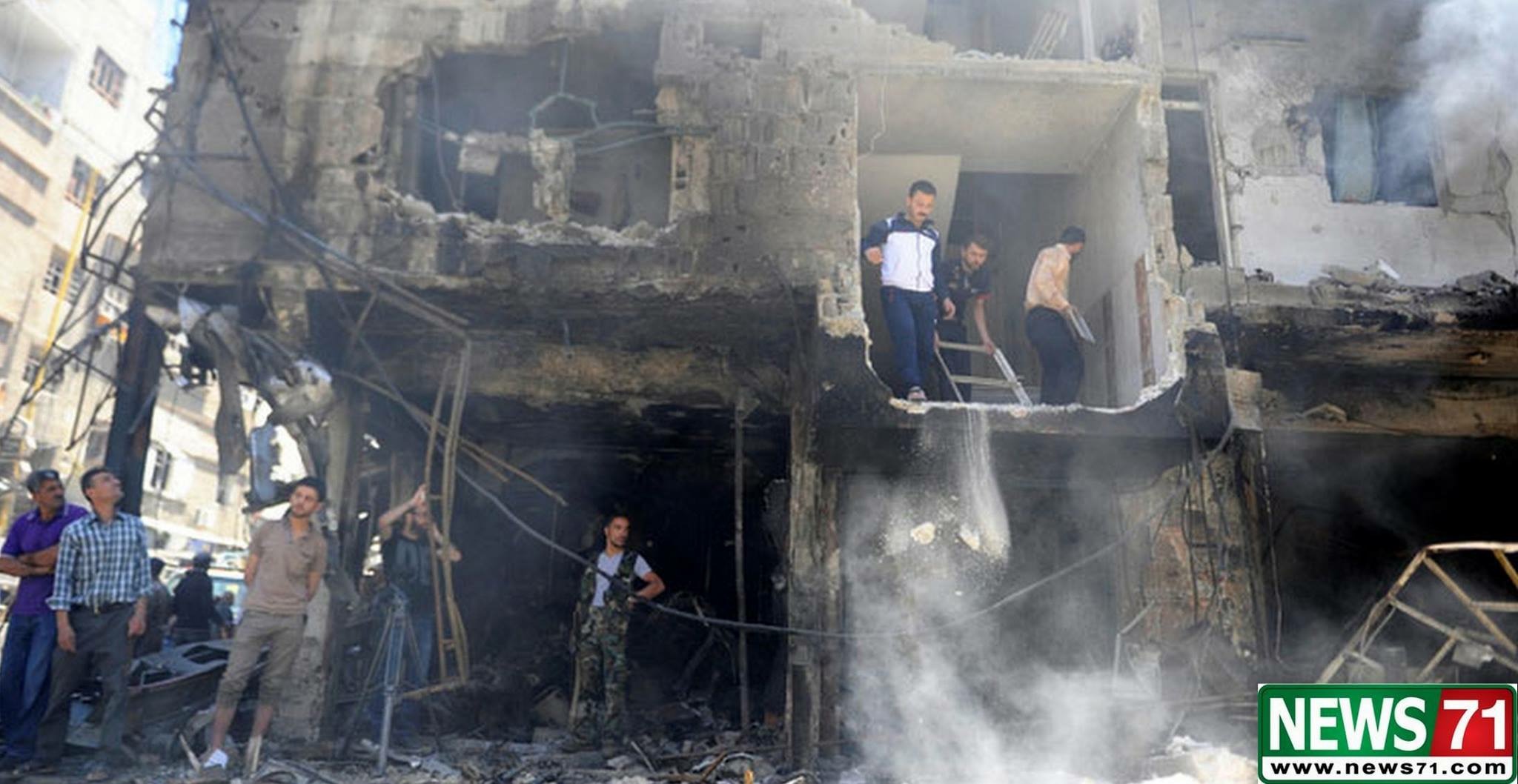 সিরিয়ার মাজারে আবারও বোমা হামলা, নিহতের সংখ্যা ২০ ছাড়িয়েছে...