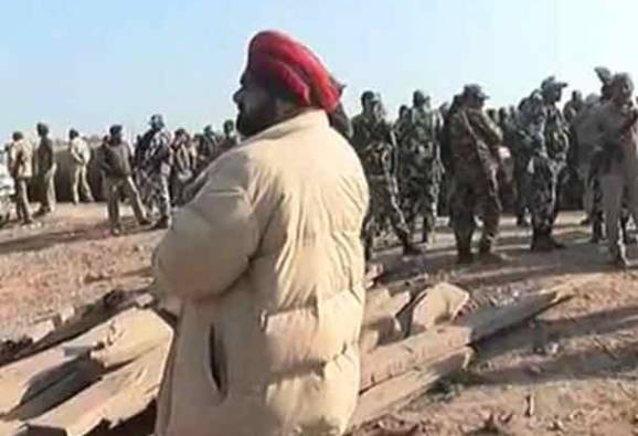 'উড়তা পঞ্জাব' বিতর্কের মাঝেই পঞ্জাব সীমান্তে বিএসএফের গুলিতে হত ২ পাকিস্তানি মাদকপাচারকারী, অস্ত্র ও মাদকসহ আটক ১।