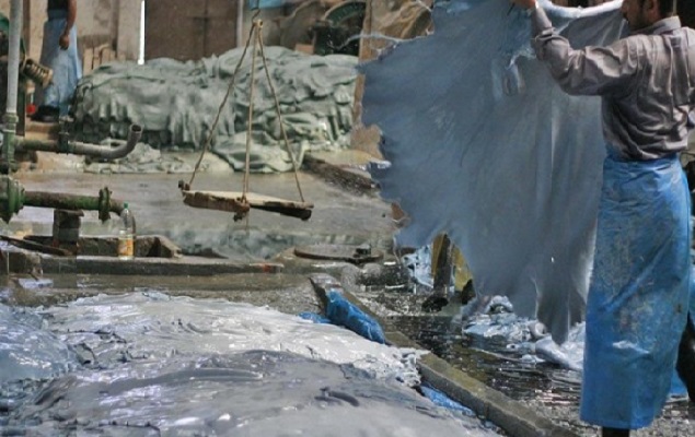 ট্যানারি স্থানান্তরিত না হলে প্রতিদিন ৫০ হাজার টাকা জরিমানা দিতে হবে।।