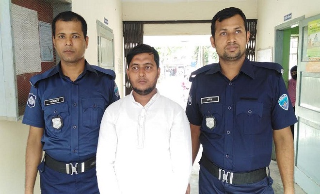 রায়পুরে শিবিরের সেক্রেটারি গ্রেফতার....