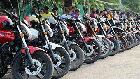 এবার বিআরটিএ ছাড়াই রেজিস্ট্রেশন বিহীন মোটরসাইকেল খুব সহজেই স্পট নিবন্ধন করা যাবে।।