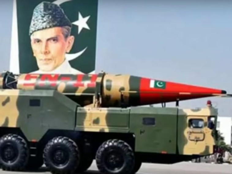 ভারতকে টার্গেট করেই পাক পরমাণু অস্ত্র! উদ্বিগ্ন আমেরিকার......