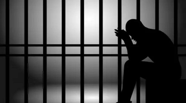 চট্টগ্রামে অস্ত্র মামলায় দুই আসামিকে ১৯ বছর কারাদণ্ড