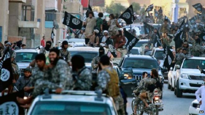 সিরিয়ার গুরুত্বপূর্ন শহর রাকা ফের আইএস এর দখলে।।