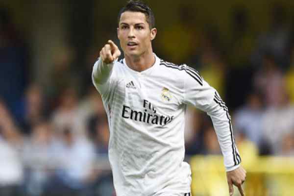 ইউরো কাপ ফুটবল : ক্রিশ্চিয়ানো রোনালদোর নতুন ইতিহাস ..