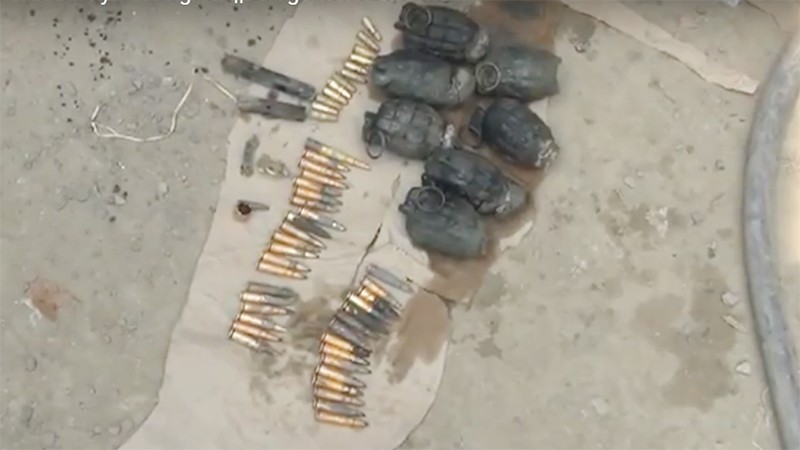 শ্রীনগরে মাটি কাটতে গিয়ে গ্রেনেড-গুলি উদ্ধার।।